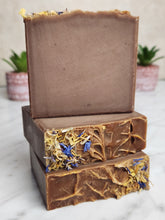 Load image into Gallery viewer, Golden Amber Soap Earthly Soap Goods