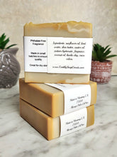 Load image into Gallery viewer, Champagne Toast Soap Earthly Soap Goods