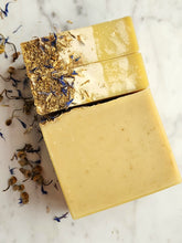 Load image into Gallery viewer, Happy Glow, Cham &amp; Yarrow Earthly Soap Goods 